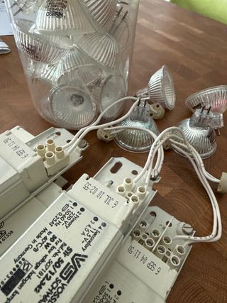 Bombillas halógenas & transformadores 