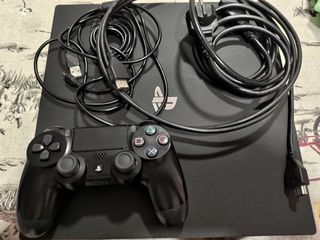 PlayStation 4 Pro (1TB)