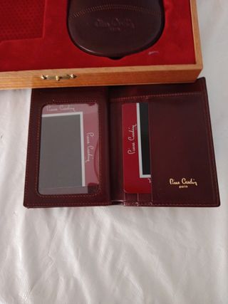 Pierre Cardin - Juego de Piel Marrón