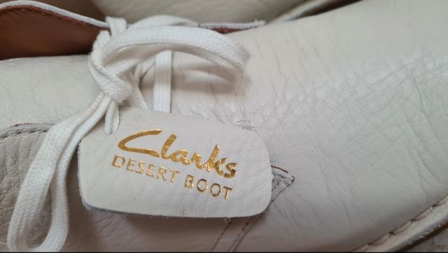 Clarks Desert Boots bianche
