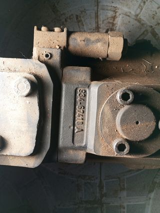 Bomba hidráulica sin usar leer referencias