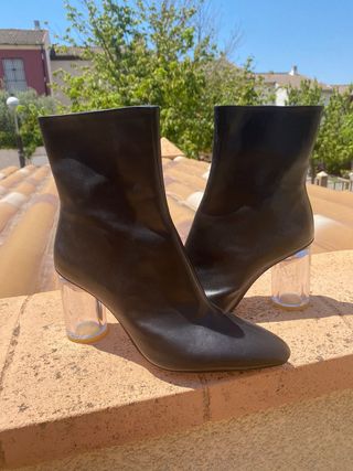 Botines Zara negros tacón alto. ¡Últimos días!