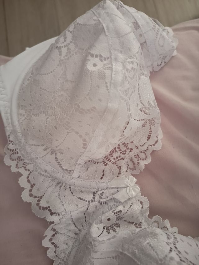 Sujetador encaje blanco