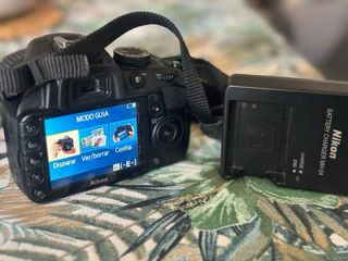 Nikon D3100 Cámara réflex digital.