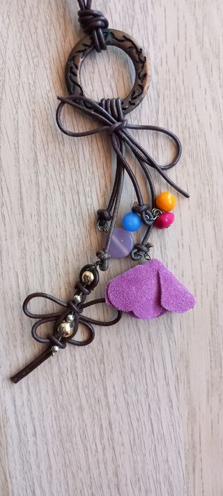 Collares con abalorios