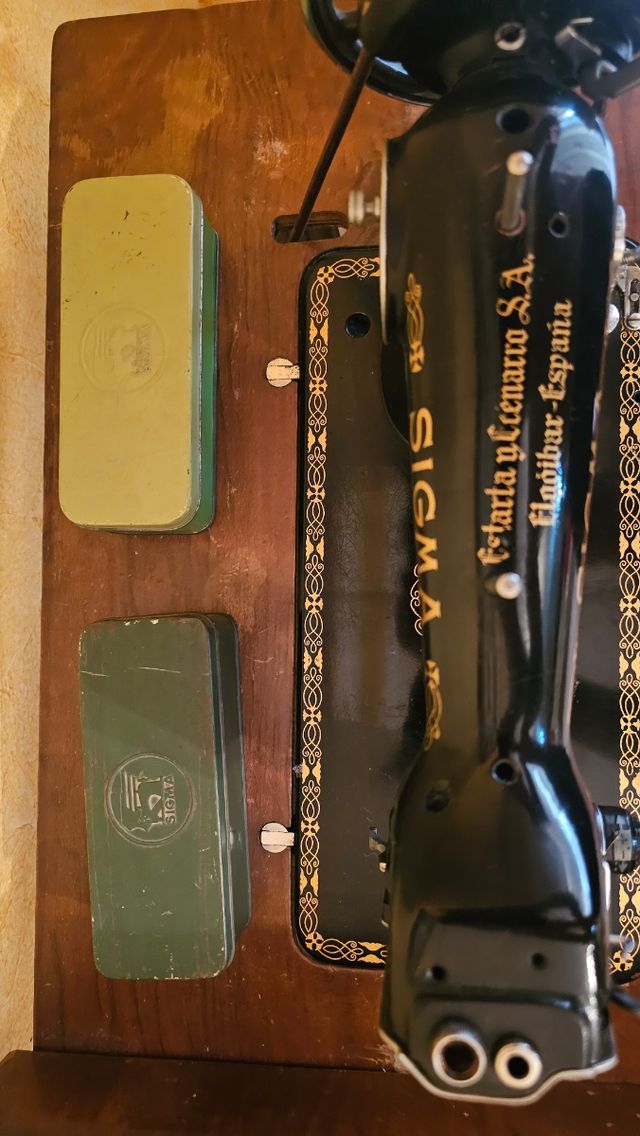 Máquina Coser Sigma Antigua