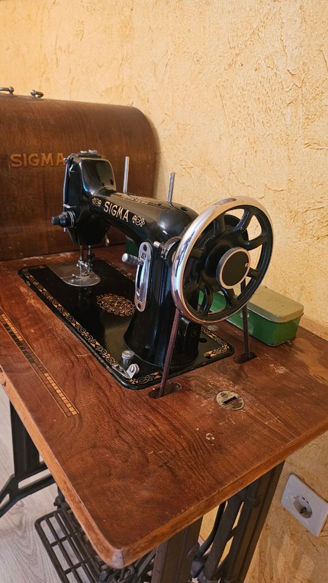Máquina Coser Sigma Antigua