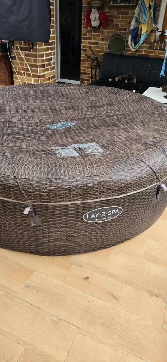 Spa hinchable Lay-Z-Spa