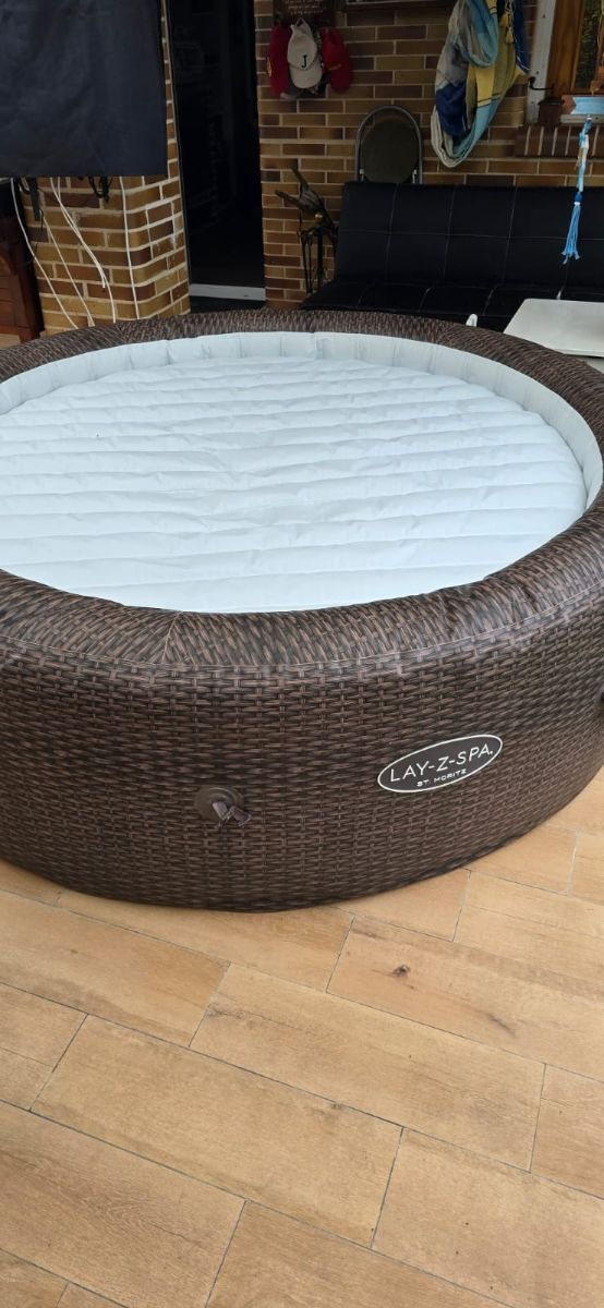 Spa hinchable Lay-Z-Spa