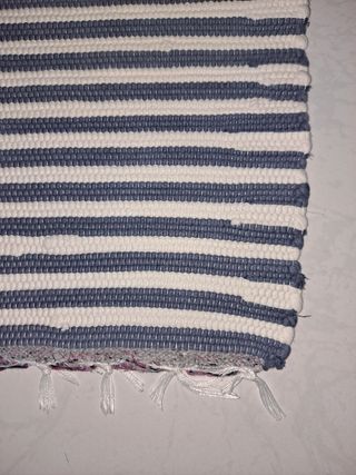 ALFOMBRA RAYADA DE ALGODON EN AZUL Y BLANCO