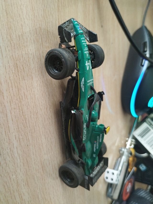 Miniatura Scalextric F1 Aston Martin - Alonso