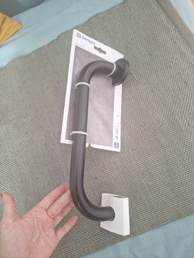 Barra apoyo baño - Negro mate