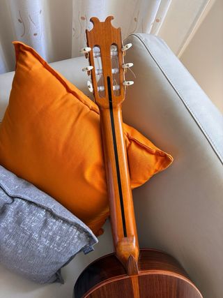 Guitarra Clásica Artesanal- pieza única- lutier