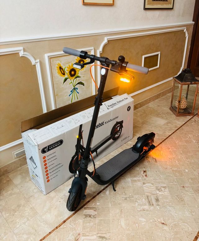 Ninebot by Segway F40I