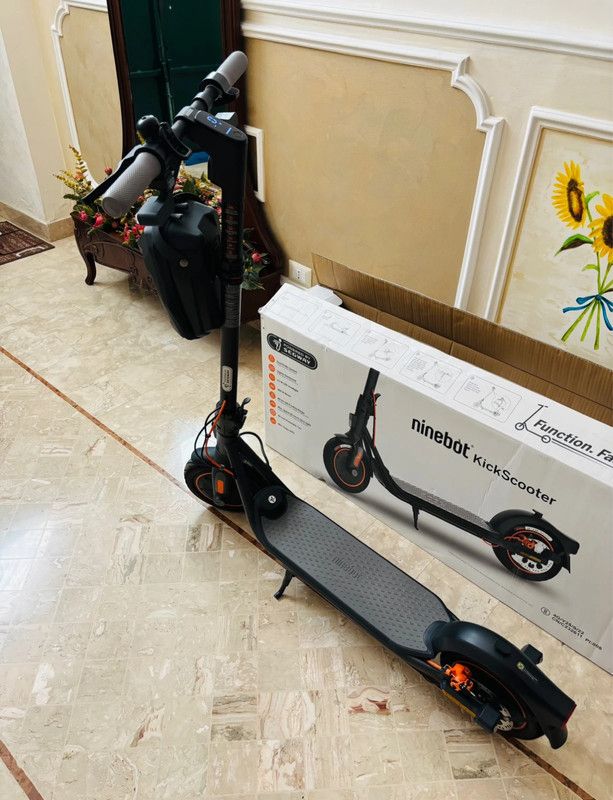 Ninebot by Segway F40I