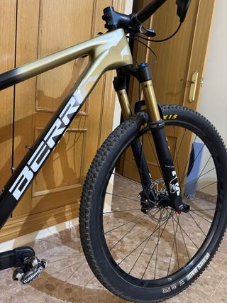 Berria Mako 2021 - Cambio Electronico