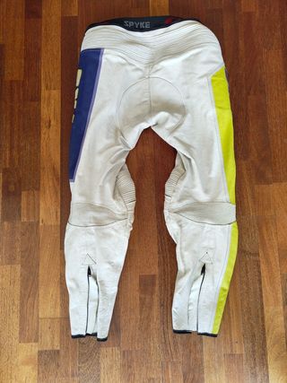 Pantalones moto Spyke cuero blancos amarillos