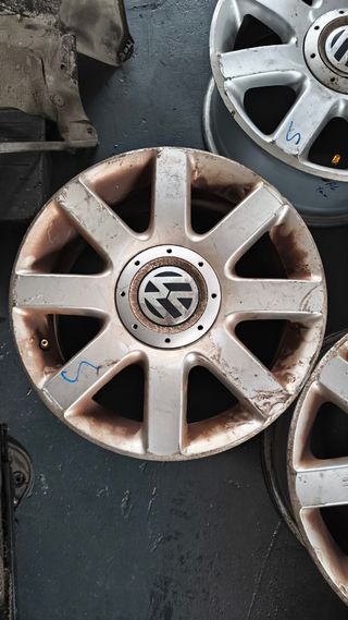 Llantas Grupo Vag 16