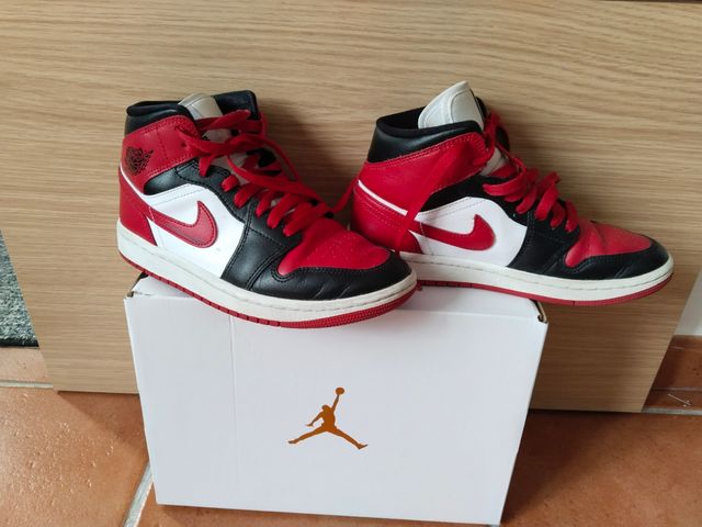 Nike Air Jordan Mid Talla 36 de segunda mano por 49 EUR en