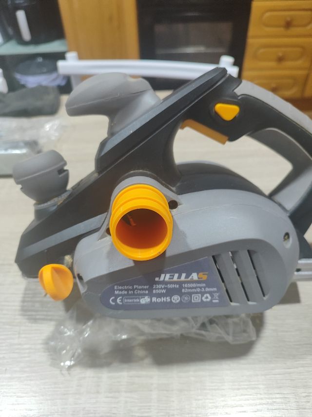 Cepilladora eléctrica