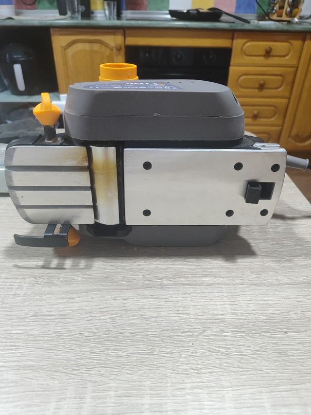 Cepilladora eléctrica