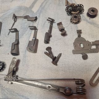 Lote Accesorios Máquina Coser Singer Antigua