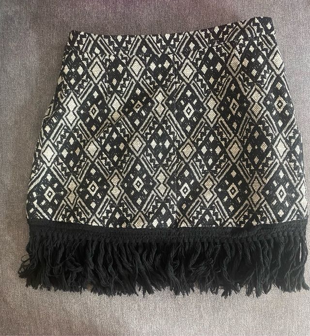 Falda Stradivarius L - Negra y Blanca