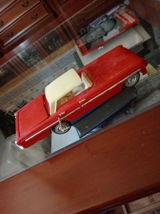 Coche Molto España descapotable