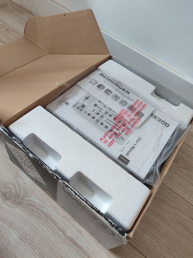 Mesa de mezclas WMX 300