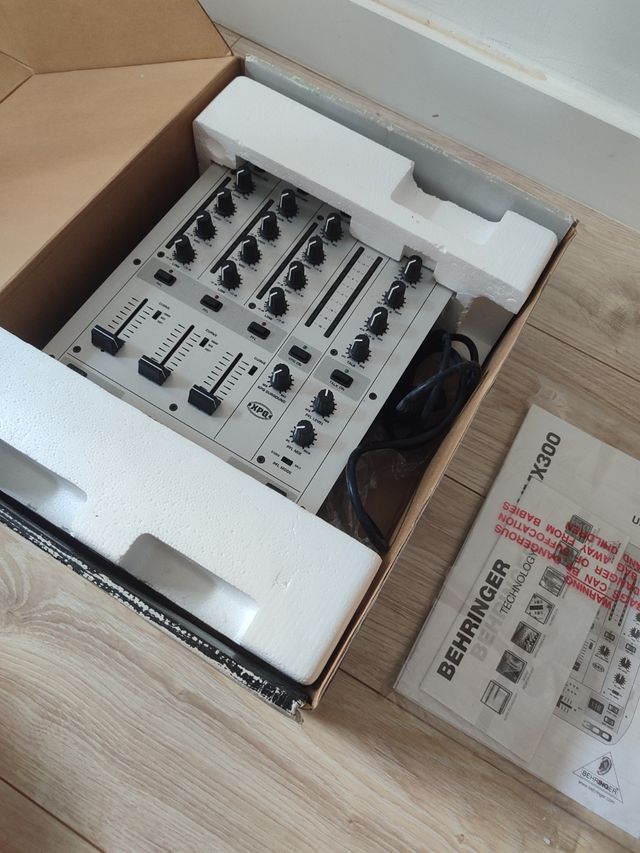 Mesa de mezclas WMX 300