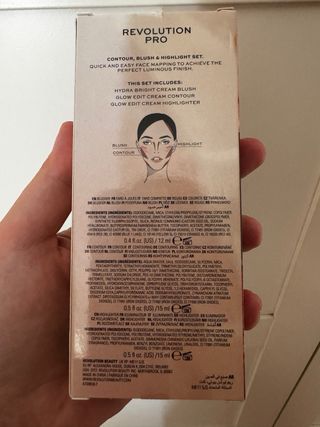 Set de 3 productos en crema de Revolution Pro Glow