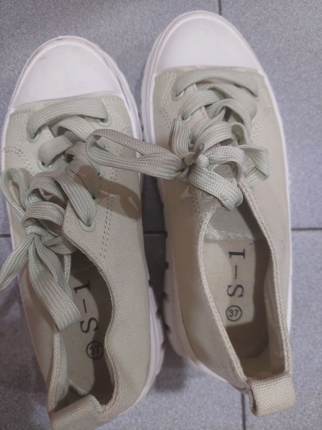 Zapatillas plataforma beige