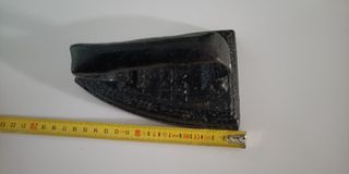Plancha de hierro antigua