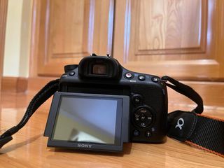 CÁMARA REFLEX Sony Alpha 58 cámara réflex