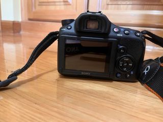 CÁMARA REFLEX Sony Alpha 58 cámara réflex