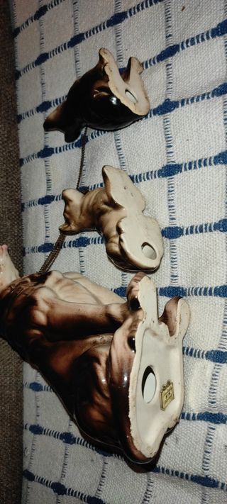 Pastores alemanes de porcelana