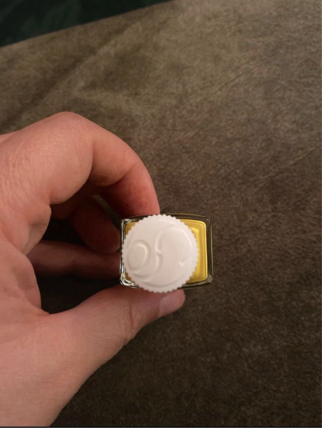 Catrice Super Brights - Verniz Amarelo