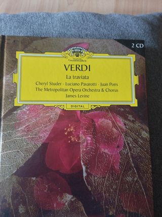 CD+libro  Tchaikovsky & Verdi Clásicos.
