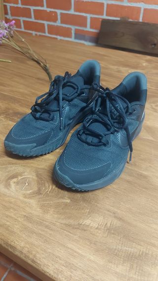 Zapatillas Nike negras 39