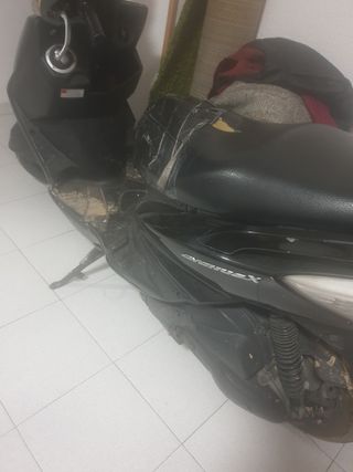 Yamaha Cygnus X 2016 - Moto Scooter