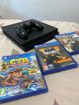PS4 Slim (PlayStation 4) - 3 juegos