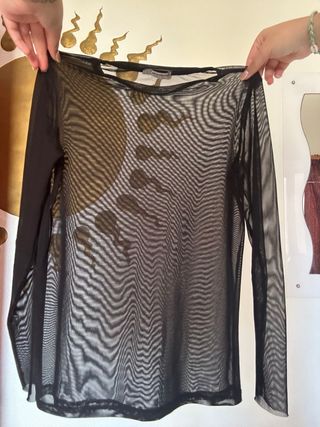 Camisa negra