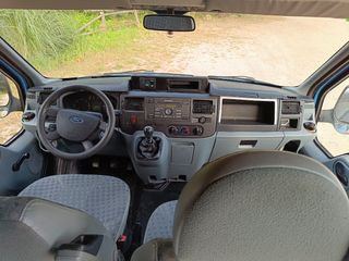 Ford Transit 2009