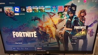 PS5 (PlayStation 5) 825GB - bianca e nera
