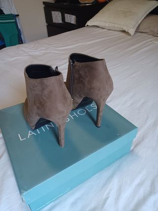 Botines Marrón marca Prima Donna