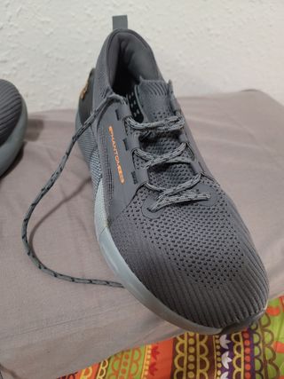Zapatillas Under Armour Hovr Phantom 3 SE Gris