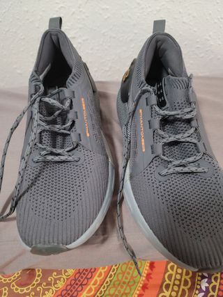 Zapatillas Under Armour Hovr Phantom 3 SE Gris