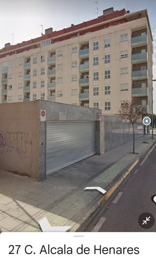 Zona sector 9,   Garaje en alquiler coche y moto