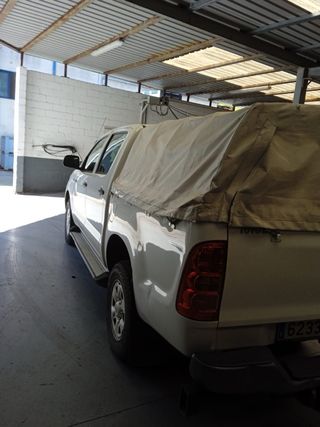 Toyota Hilux 2011