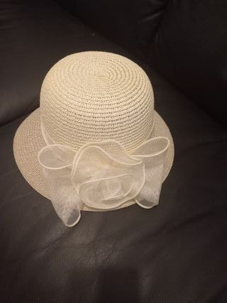 Sombrero de paja beige